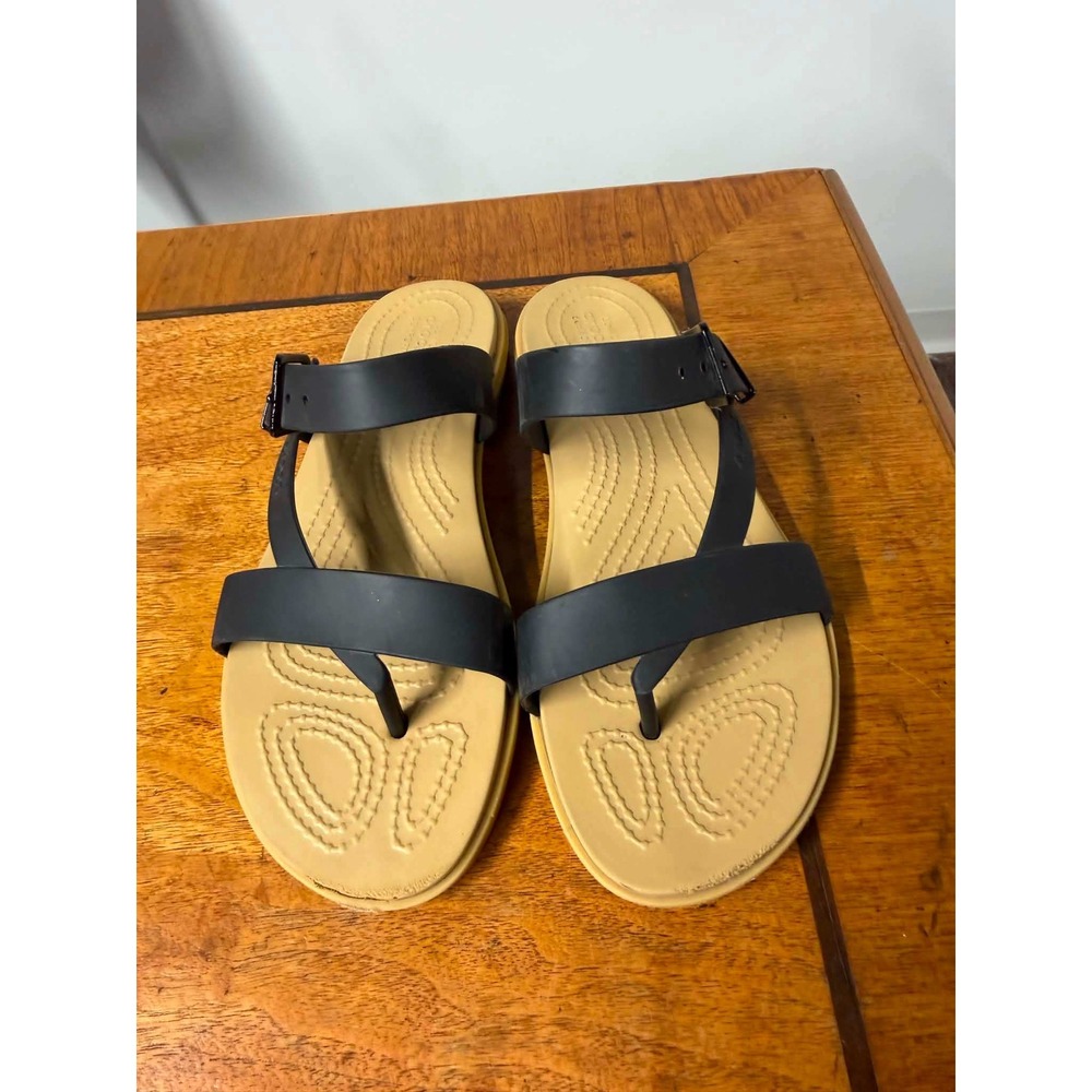 Crocs Womens 7 Black Tulum Toe Post Sandals Buckle Strap Iconic Comfort